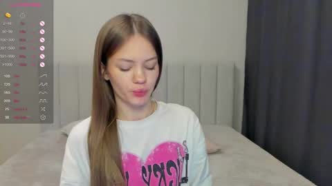 Polly and Kiriko online show from 8, 11, 2025