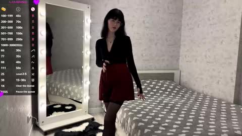 Annie PVT IS OPEN online show from 5, 10, 2025