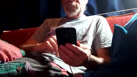 doghouseblue online show from 13, 2, 2025
