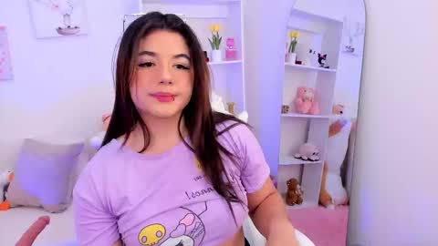 Snapshot of dolce_antonellaa chatting on 21, 9, 2025 antonella online show from 21, 9, 2025