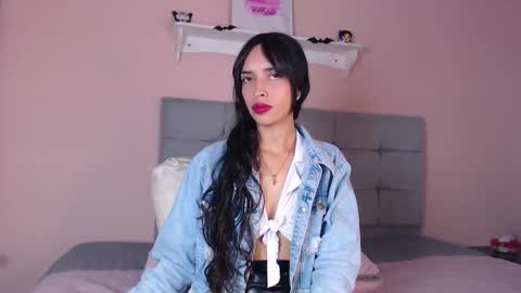 Snapshot of dolce_horny chatting on 29, 10, 2025 Dolce online show from 29, 10, 2025