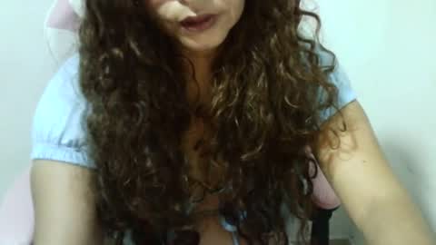 doll78latin online show from 25, 2, 2025