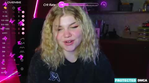 Snapshot of doll_chloe_ chatting on 5, 12, 2024 Chloe online show from 5, 12, 2024