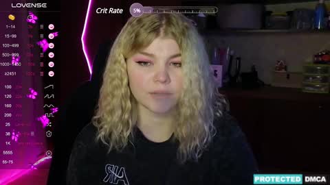 Snapshot of doll_chloe_ chatting on 6, 12, 2024 Chloe online show from 6, 12, 2024