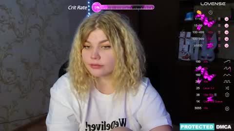 Snapshot of doll_chloe_ chatting on 11, 12, 2024 Chloe online show from 11, 12, 2024