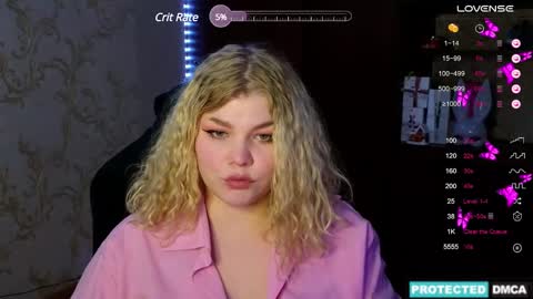 Snapshot of doll_chloe_ chatting on 11, 12, 2024 Chloe online show from 11, 12, 2024