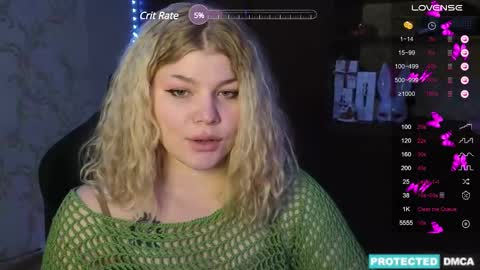 Snapshot of doll_chloe_ chatting on 12, 12, 2024 Chloe online show from 12, 12, 2024