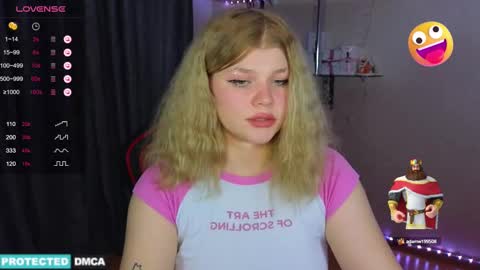 Snapshot of doll_chloe_ chatting on 30, 12, 2024 Chloe online show from 30, 12, 2024