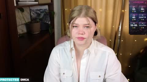 Snapshot of doll_chloe_ chatting on 23, 1, 2025 Chloe online show from 23, 1, 2025