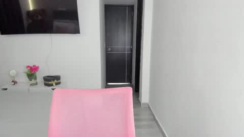 doll_oriana online show from 27, 2, 2025