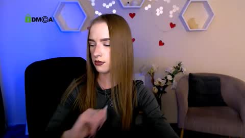 Snapshot of doll_vey chatting on 6, 10, 2025 doll_vey online show from 6, 10, 2025