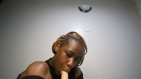 dollberry online show from 13, 12, 2024