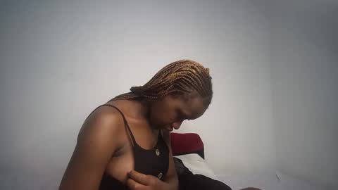 dollberry online show from 12, 1, 2025