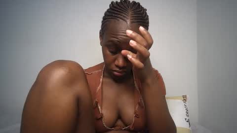 dollberry online show from 25, 1, 2025