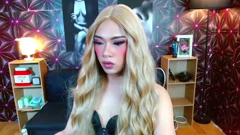 dolly_sweet_sabrina online show from 23, 2, 2025