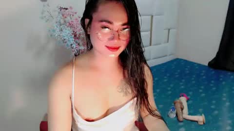 Snapshot of dolly_yume chatting on 16, 9, 2025 YUMEE online show from 16, 9, 2025