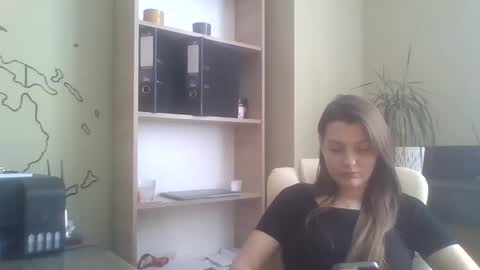 DollyRoma online show from 14, 11, 2025