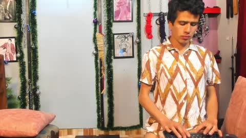 Snapshot of dom2travelers_sm chatting on 2, 1, 2025 Diego Castell online show from 2, 1, 2025