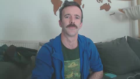 Snapshot of dombolio chatting on 14, 3, 2026 Dombol online show from 14, 3, 2026