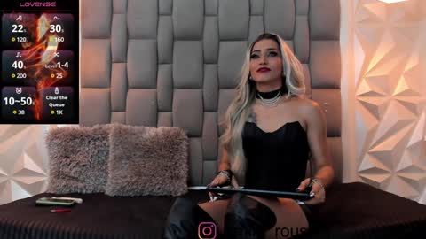 Snapshot of dominatrix_camila chatting on 9, 12, 2024 Camila Roushell online show from 9, 12, 2024