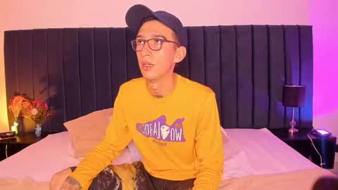 dominik_thompson777 online show from 2, 10, 2025