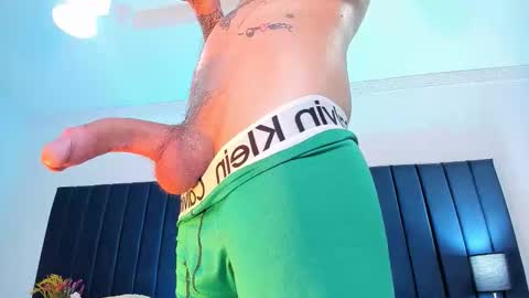 dominik_thompson777 online show from 11, 10, 2025