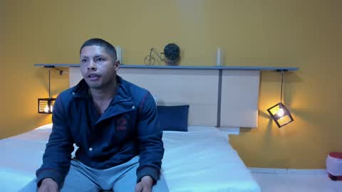 Dominik online show from 23, 9, 2025