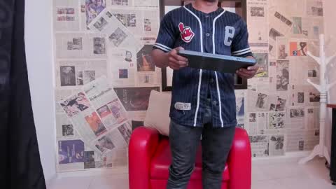 Dominik online show from 27, 9, 2025