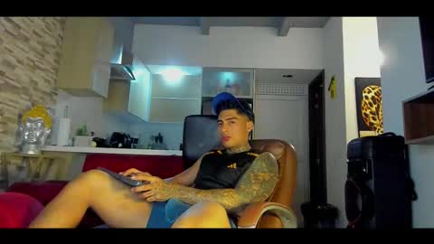 Only fans Ronnie col---InstaRonniecolleman  online show from 15, 10, 2025