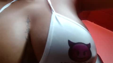 Snapshot of domink_gilr chatting on 10, 3, 2026 D O M I N K online show from 10, 3, 2026