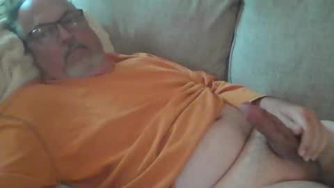 Snapshot of domisz chatting on 28, 10, 2025 domisz online show from 28, 10, 2025