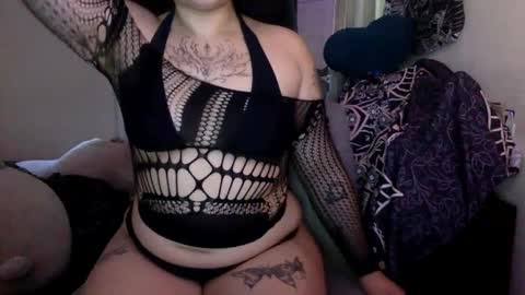 Snapshot of domvexxx chatting on 11, 9, 2025 DomVexxx online show from 11, 9, 2025