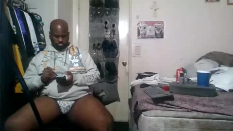 Snapshot of donaldk21 chatting on 25, 10, 2025 HBYAM online show from 25, 10, 2025