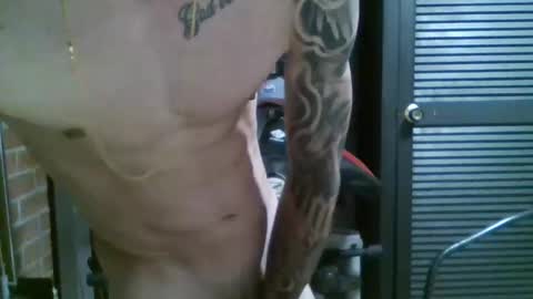 dondoscientos online show from 23, 11, 2025