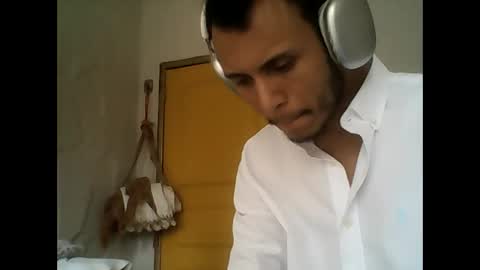 Snapshot of donlorran chatting on 17, 11, 2025 donlorran online show from 17, 11, 2025