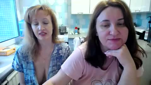 Tatiana 43 curvy sexy body and Joanna redhead 39 years online show from 2, 12, 2024