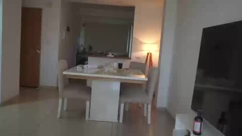 Snapshot of donnna19 chatting on 24, 10, 2025 Donatella online show from 24, 10, 2025