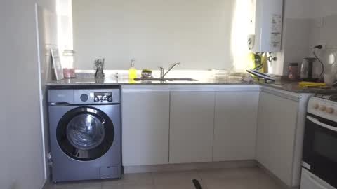 Snapshot of donnna19 chatting on 17, 11, 2025 Donatella online show from 17, 11, 2025