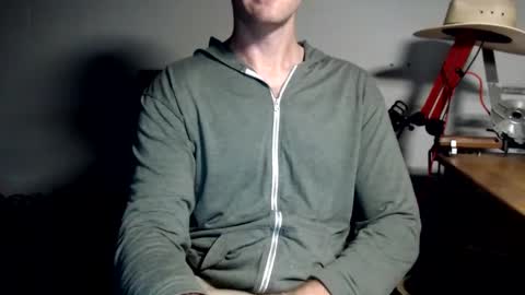 Snapshot of dontworryjustwatch chatting on 8, 2, 2025 dontworryjustwatch online show from 8, 2, 2025