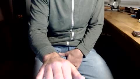 Snapshot of dontworryjustwatch chatting on 11, 2, 2025 dontworryjustwatch online show from 11, 2, 2025