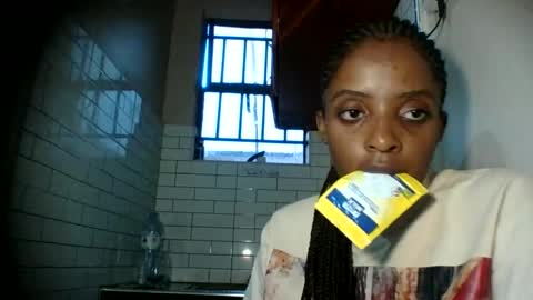 dora05191 online show from 14, 9, 2025