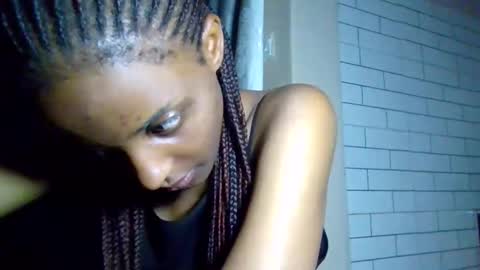 dora05191 online show from 23, 9, 2025