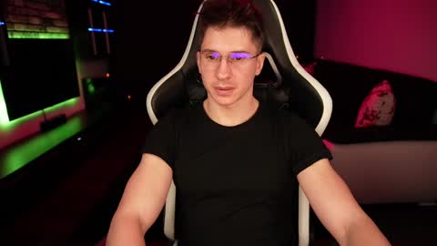 Dorian Reyes online show from 7, 1, 2025