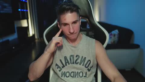 Dorian Reyes online show from 8, 11, 2025