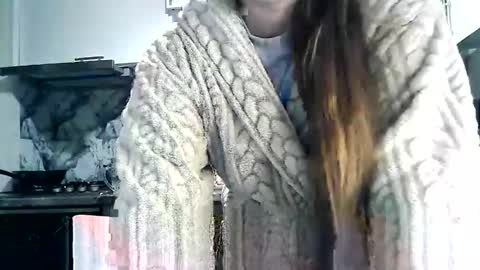 Dorrie Ann online show from 15, 12, 2025