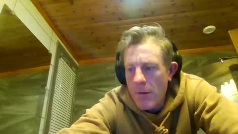 Snapshot of doucettej893 chatting on 1, 2, 2026 doucettej893 online show from 1, 2, 2026
