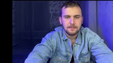 Snapshot of douglas_666 chatting on 11, 11, 2025 douglas_666 online show from 11, 11, 2025