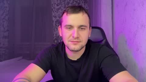 Snapshot of douglas_666 chatting on 22, 11, 2025 douglas_666 online show from 22, 11, 2025