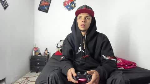 Snapshot of douglas_gallegos chatting on 16, 1, 2025 douglas_gallegos online show from 16, 1, 2025