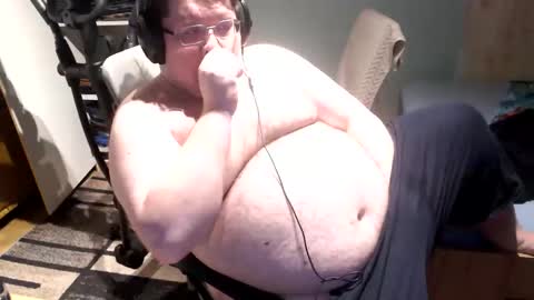 Snapshot of dovahkaat chatting on 23, 3, 2026 dovahkaat online show from 23, 3, 2026